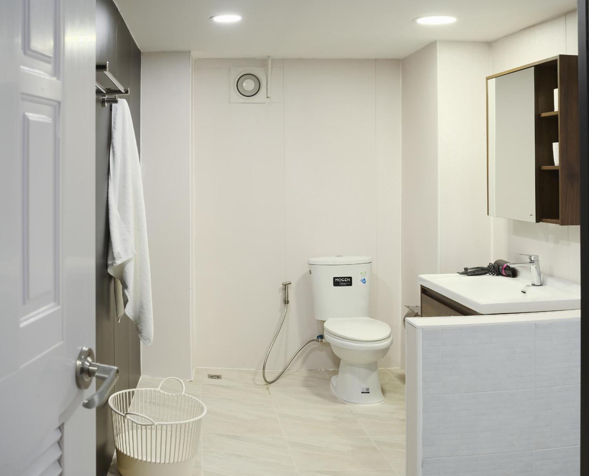 Hidden Gems In China Town, 2Br Apartamento Banguecoque Exterior foto